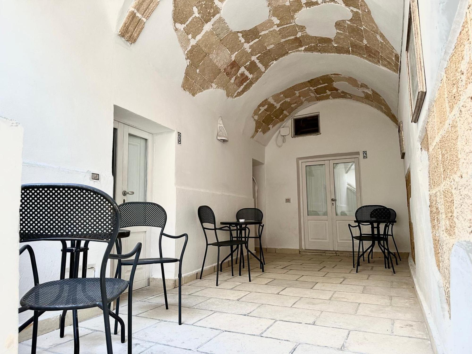 Palazzo Piccioli Hotel Gallipoli Exterior photo