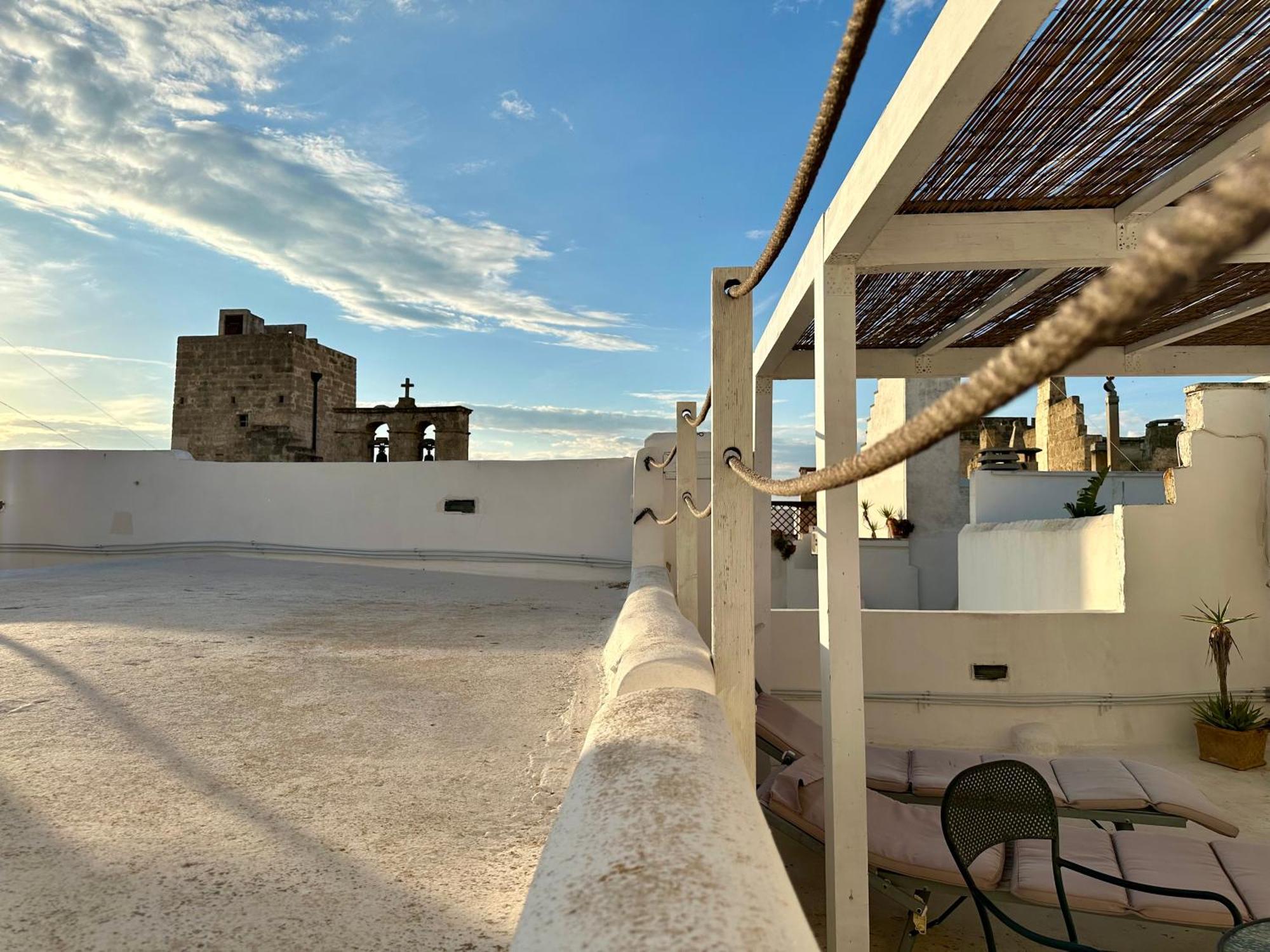 Palazzo Piccioli Hotel Gallipoli Exterior photo
